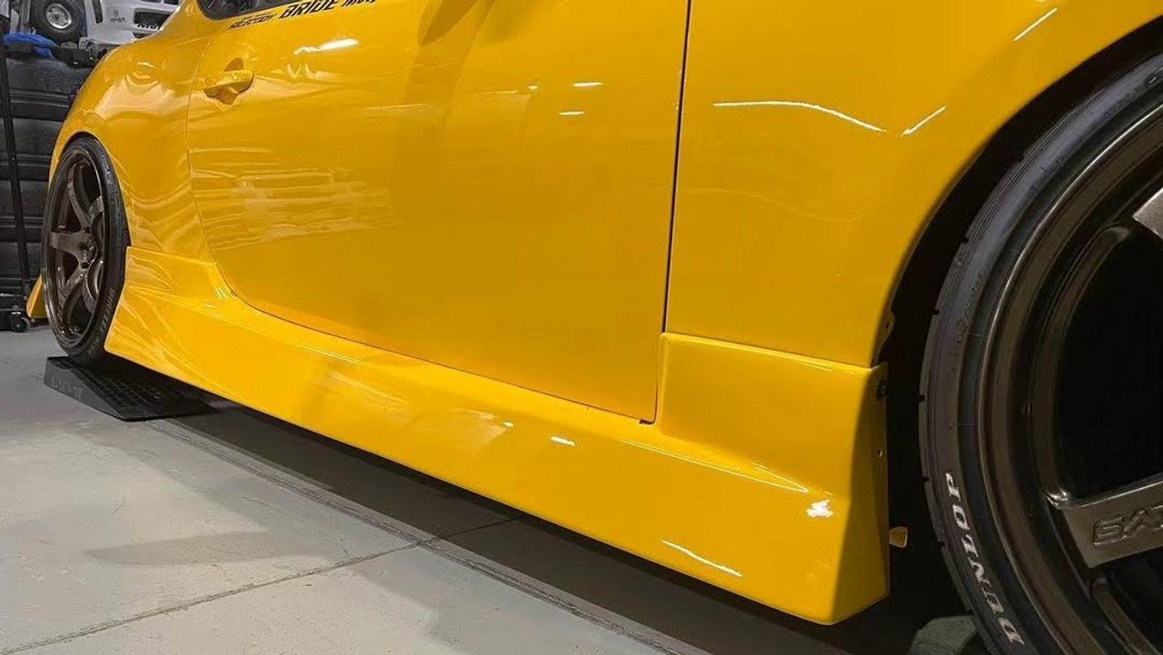 URAS Haridashi Side Skirts (12-21 BRZ/86)