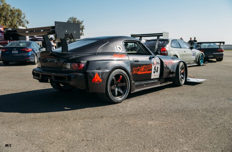 APR Performance Carbon Fiber GT-1000 71" Swan Neck Wing-Universal
