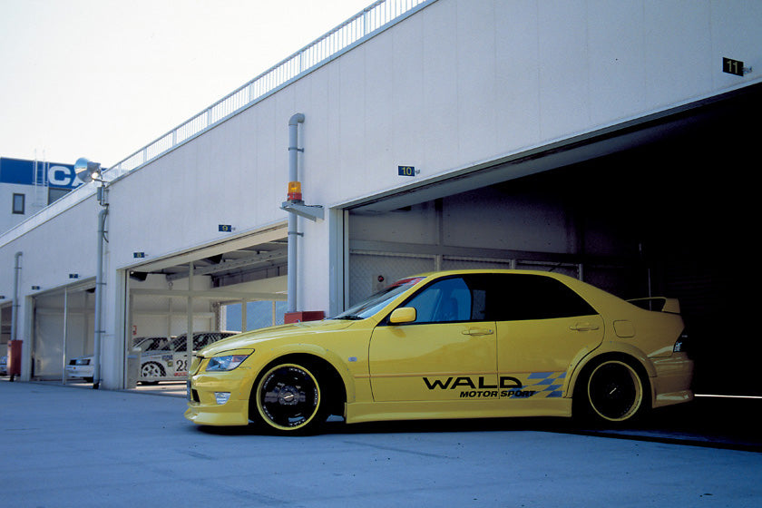 WALD Sports Line Front Spoiler for Toyota Altezza GXE/SXE10 (1998-2005)
