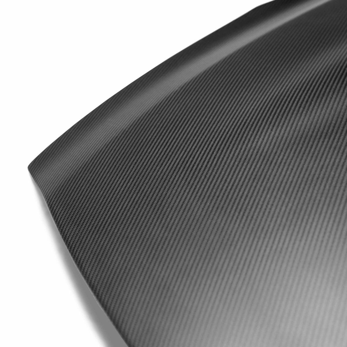 Seibon OEM-style Dry Carbon Fiber hood for Nissan GT-R R35 (2009-2016)