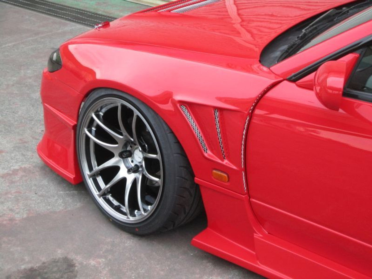 Car Modify Wonder Glare 30mm GT Front Fenders (99-02 S15)