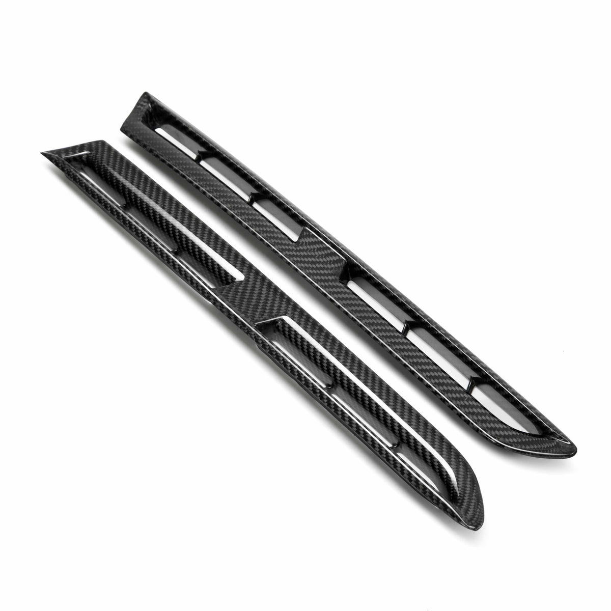 Seibon Carbon fiber front fender ducts for Nissan GT-R R35 (2009-2024)