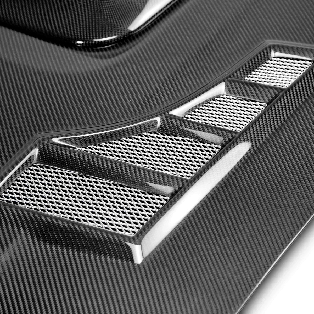 Seibon CW-Style Carbon Fiber hood for Subaru WRX/STI GDB (2004-2005)