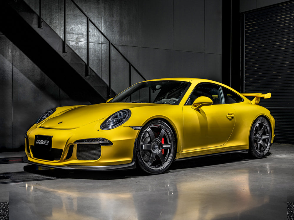 Rays Volk Racing TE37 SAGA S-plus Center Lock PORSCHE